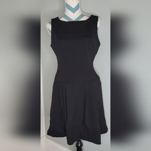 Black Sleveless Midi Dress